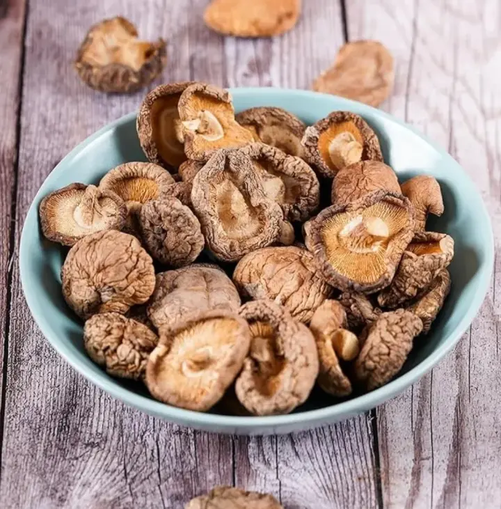 dried shiitake mushrooms